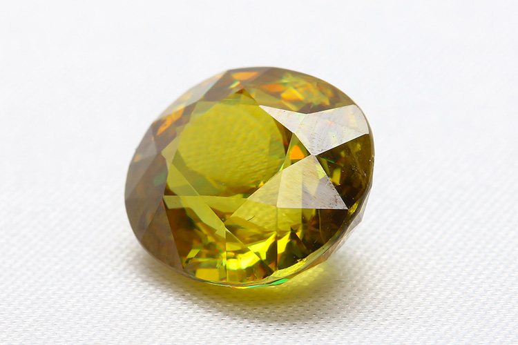 a.u/爱欧珠宝 天然俄罗斯榍石 裸石戒面 6.52ct zls0310-23