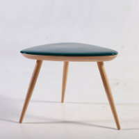 PINWU/品物流形 润 三脚陶瓷桌 时尚创意家具（32cm*28cm*h31cm）