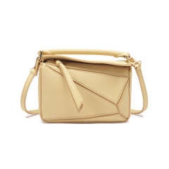 LOEWE/罗意威 女士Puzzle系列牛皮革手提单肩斜挎包迷你款 A510U95X37图片