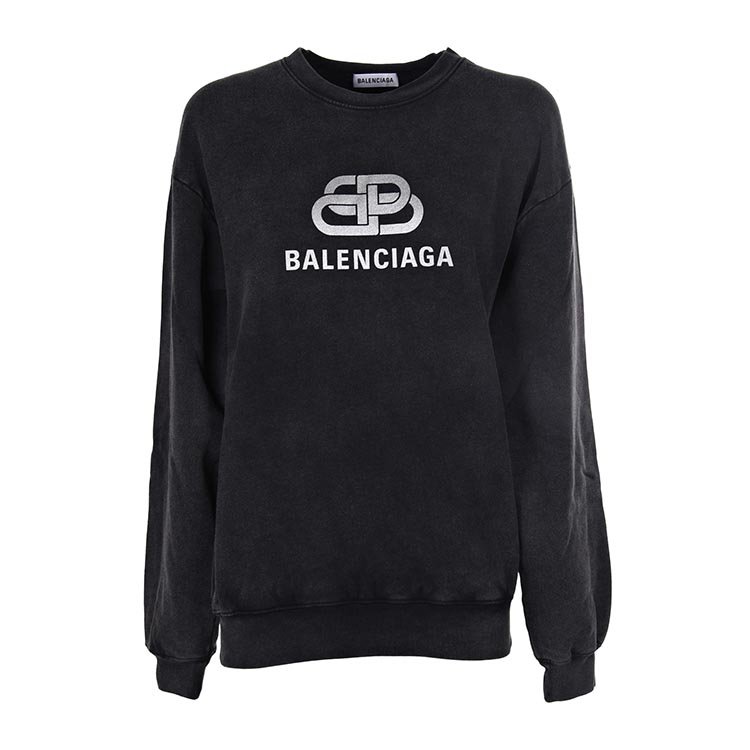 品牌由 cristóbal balenciaga 于1919年建立,凭借高水准的剪裁与缝制
