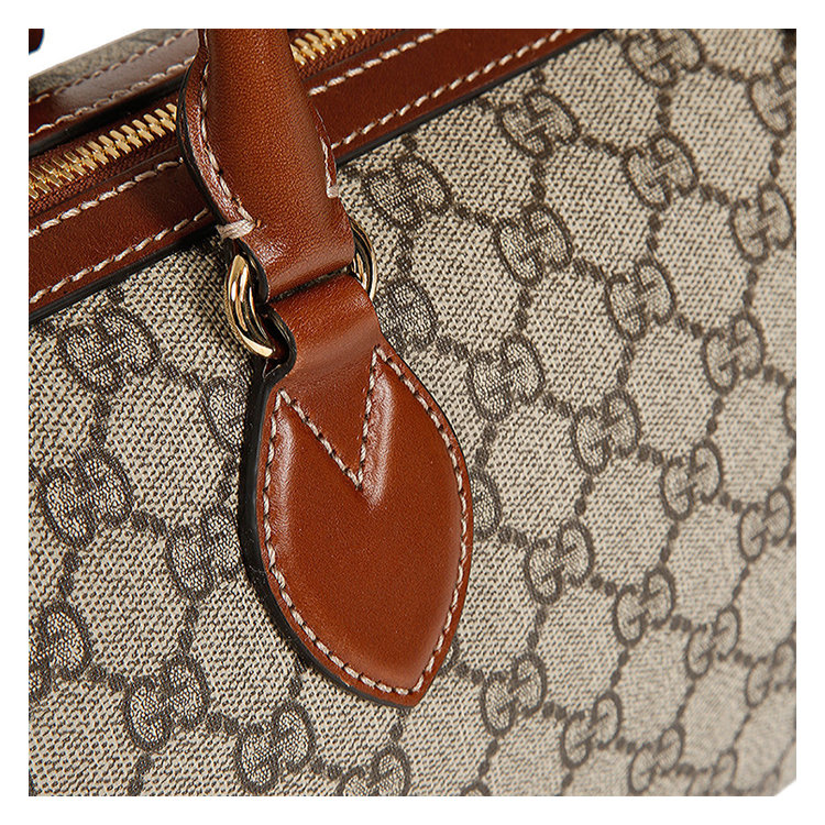 gucci/古驰 17年春夏 经典印花 logo 女包 女性 gucci 双g logo 棕色