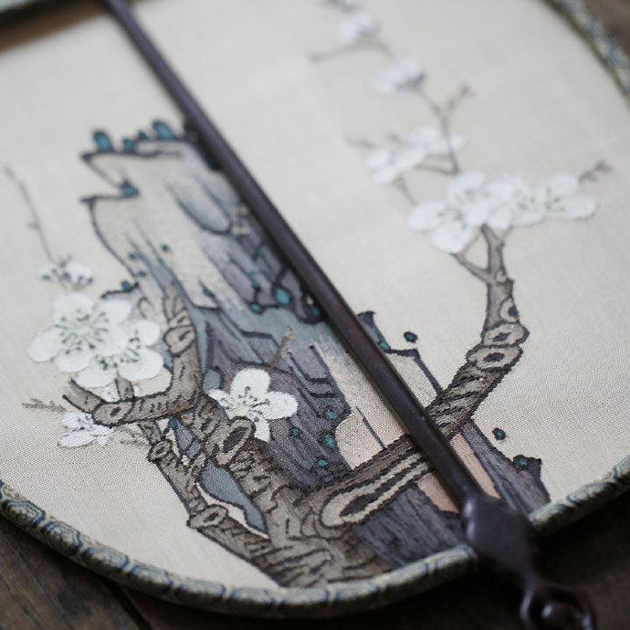 lijing/李晶 缂丝梅花奇石团扇