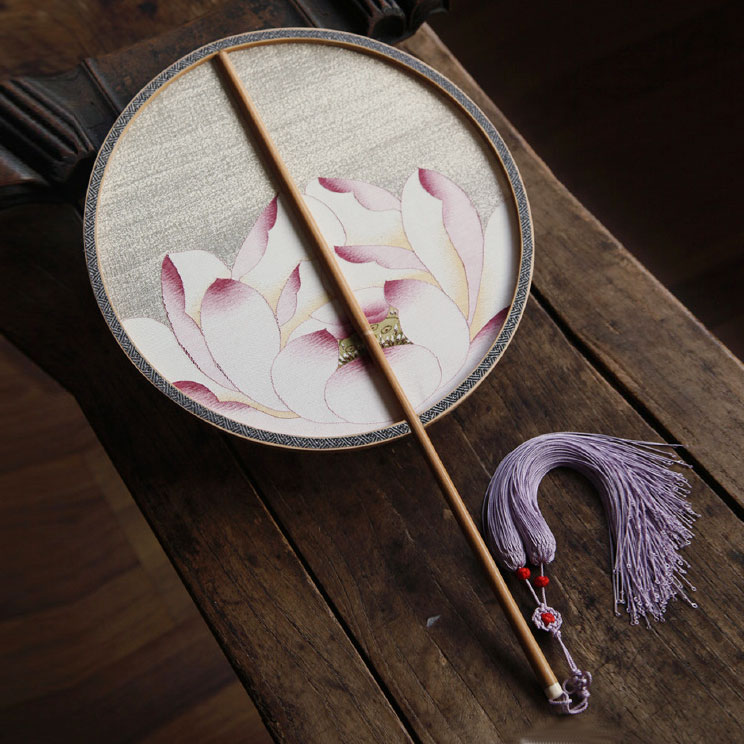 lijing/李晶 缂丝宝莲团扇