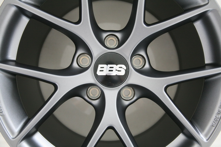 德国bbs sr款式 亚光钛色 19寸轮毂 适用奥迪 奔驰 大众 斯柯达 西亚