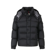 Moncler/盟可睐 男士标识贴片宽松版Vezere短款鹅绒连帽羽绒服外套 1A00157 54272图片