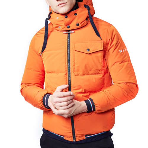 gets 双层羽绒内衬设计 超保暖 可脱卸帽兜 短款羽绒夹克 男士羽绒服