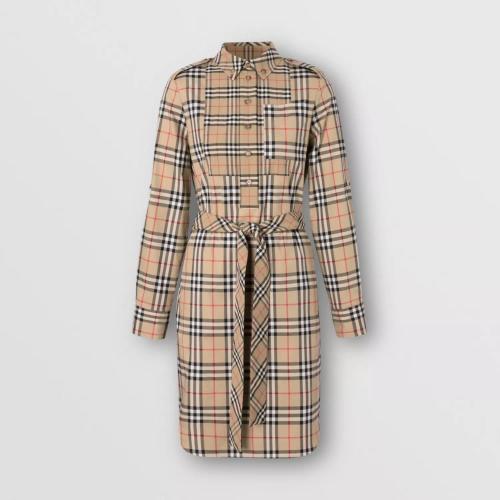 burberry 21年秋冬 女士 对比格纹弹力棉质系腰衬衫式连衣裙 80295351