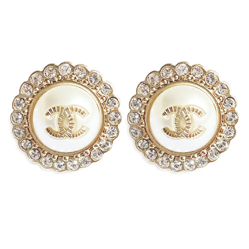 chanel/香奈儿 爆款 圆形珍珠耳钉(配chanel礼品袋)