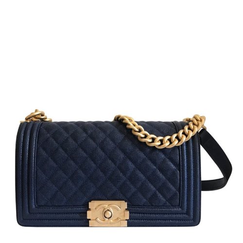 chanel/香奈儿 boy chanel口盖包中号颗粒压花小牛皮单肩包 a67086 y8