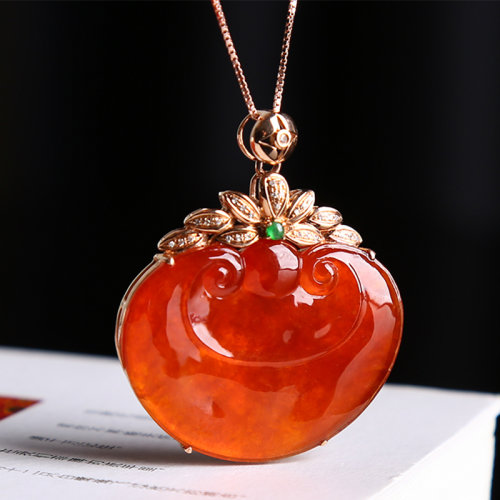 yangzi/羊子珠宝 收藏级别美艳浓郁玻璃种红翡《心心相印》翡翠吊坠