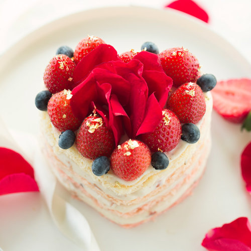 库live 北京 皮娜鲍什主题蛋糕【亲爱的】芝士玫瑰口味1.5磅(3-4人)