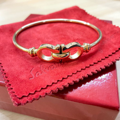 菲拉格慕/手镯/有盒/约19cm/中古不退不换