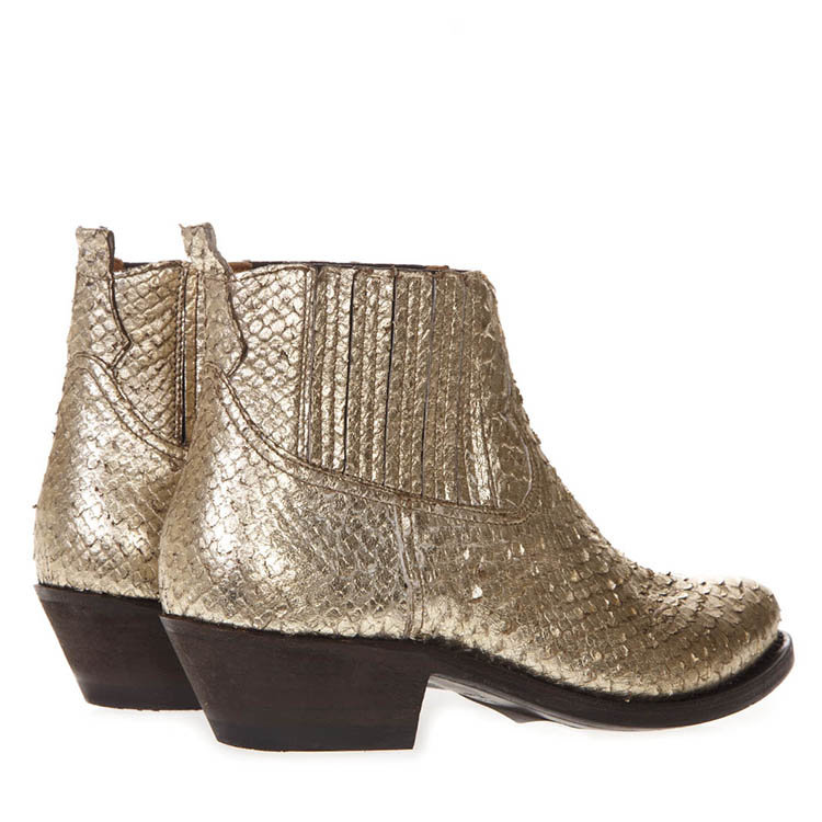 deluxe brand/golden goose deluxe brand 19年春夏 时尚 女性 金色