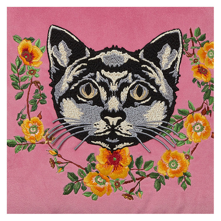 gucci/古驰 19年春夏 猫图案刺绣天鹅绒靠垫 通用 【wallpaperstore*