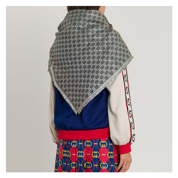 GUCCI/古驰 20年秋冬 纯色 女性 围巾 5582743GC46