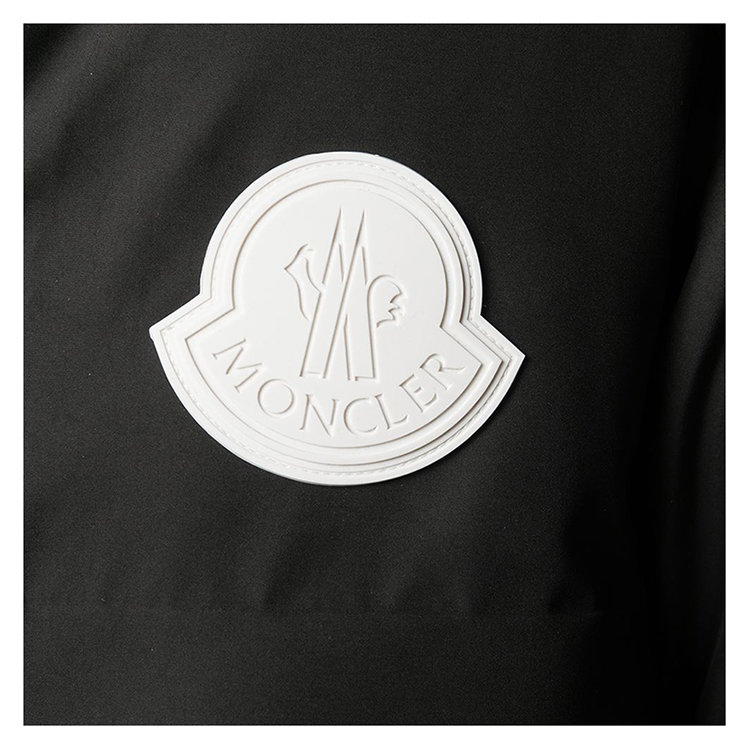 moncler/蒙克莱 19年秋冬 羽绒服 男性 连帽 胸标 男士棉服 42360-05c