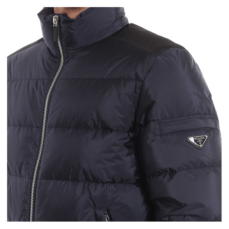 prada/普拉达 19年秋冬 棉服 男性 封领 横条 男士羽绒服 sgb112.