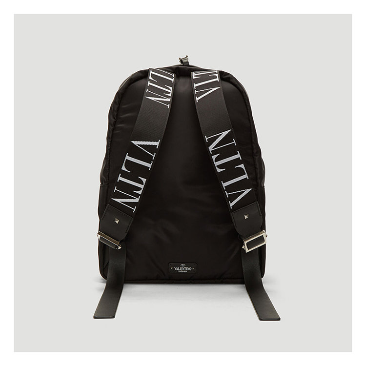 valentino/华伦天奴 19年秋冬 小号 男性 双肩包 sy2b0340rpy 0no