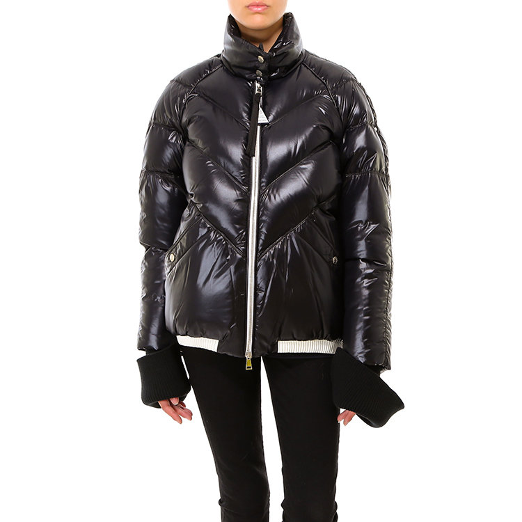 moncler/蒙克莱 19年秋冬 百搭 女性 黑色 女士羽绒服 4593300c0320