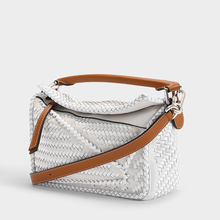 loewe/罗意威 19年秋冬 女包 女性 白色 单肩包 329.69.