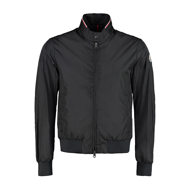 moncler/蒙克莱 21年春夏 百搭 男性 男士夹克 1a7200068352