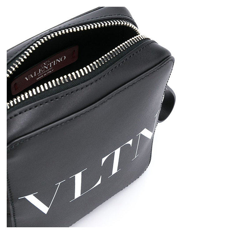 年秋冬 男包 valentino garavani 男性 黑色 斜挎包 uy2b0943wjw_0ni