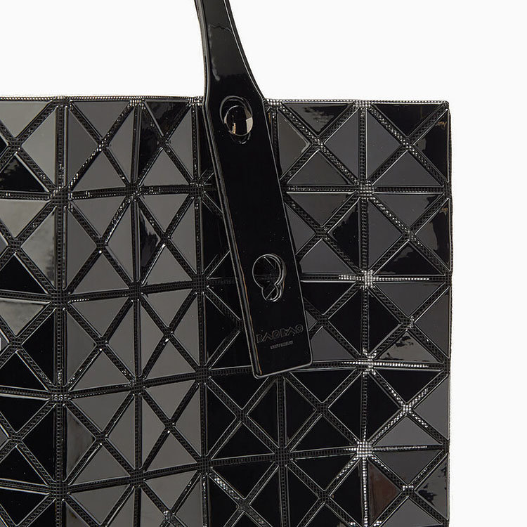 issey miyake/三宅一生 21年秋冬 三宅一生 女性 黑色 手提包 bb18ag