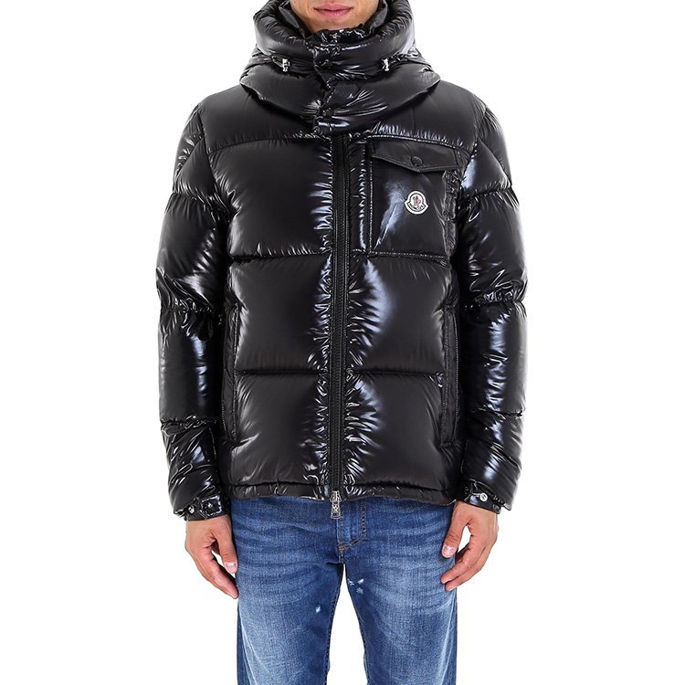 moncler/蒙克莱 18年秋冬 胸标款 横条 男性 亮面 经典 时尚 男士羽绒