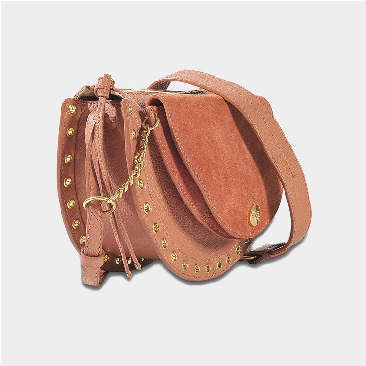 see by chloe/see by chloe 18年春夏 铆钉 珍珠 女包 女性 马鞍包