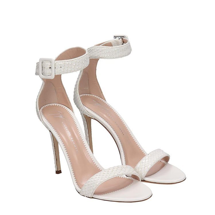 giuseppe zanotti/朱塞佩·萨诺第 19年春夏 一字带 女性 细跟 方扣