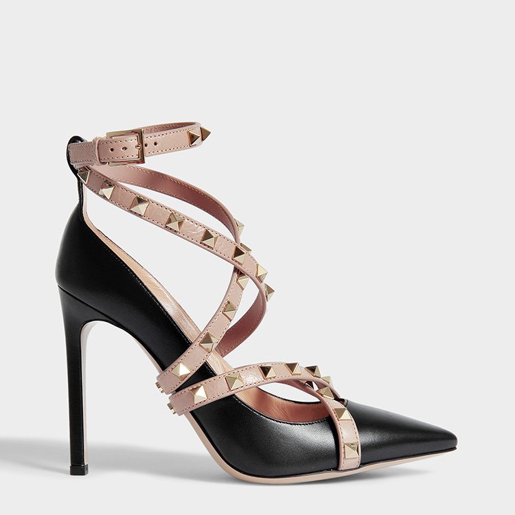 valentino/华伦天奴 18年春夏 尖头 女性 10cm 细跟 铆钉 高跟鞋 pw2